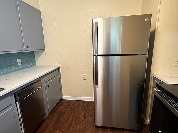 5th image of 205 N Florene St #B