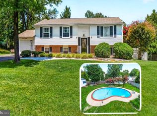 19205 Walters Ave, Poolesville, MD 20837