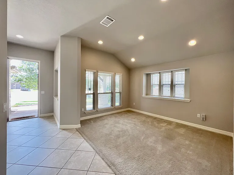7217 Garnet Mill Ln — Photo 10