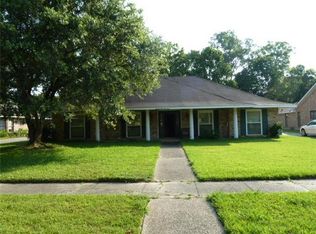 13117 Deerpath Way, Baton Rouge, LA 70816