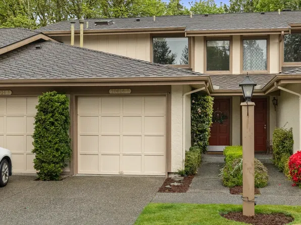 16014 Village Green Dr Unit B, Mill Creek, WA 98012