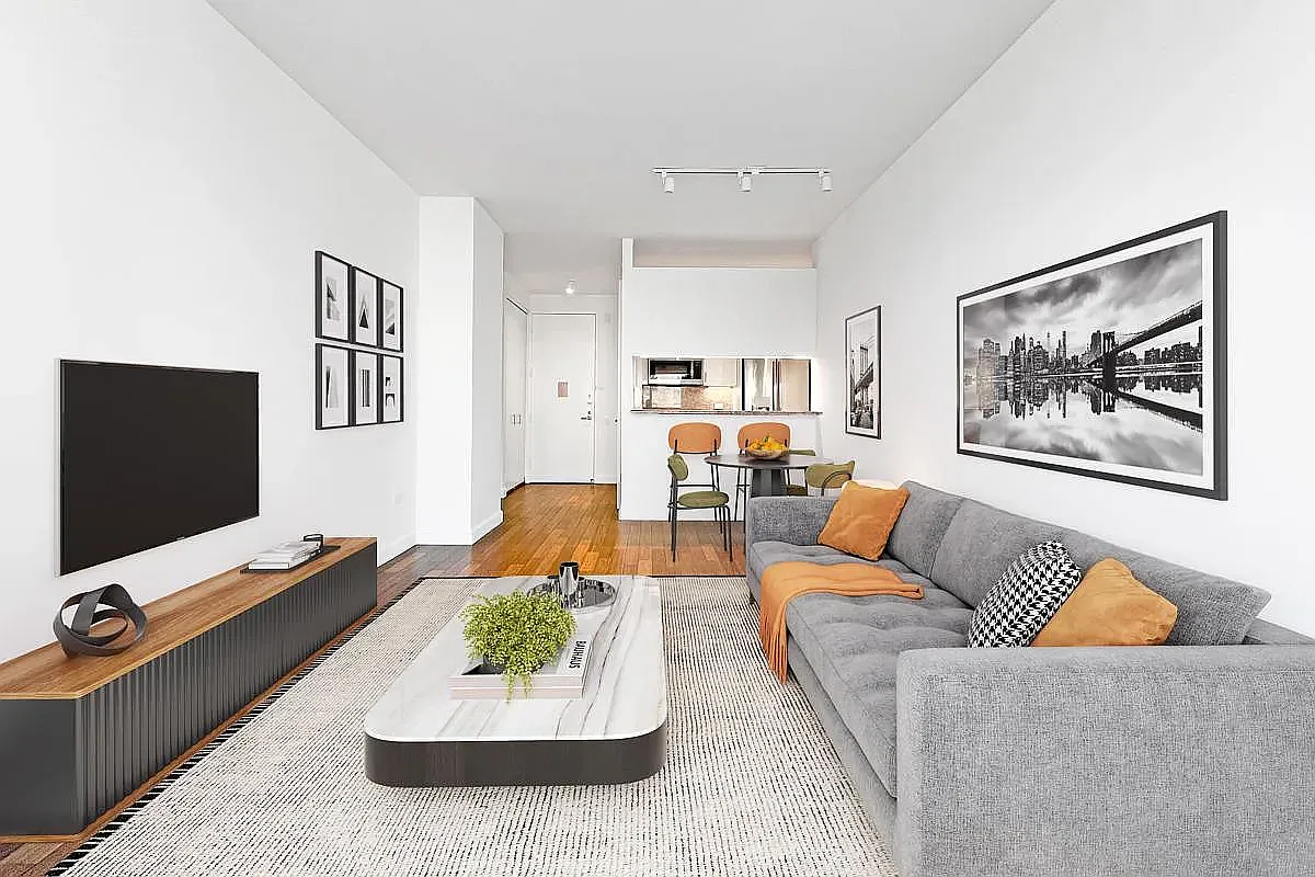 350 East 79th Street — Photo 1