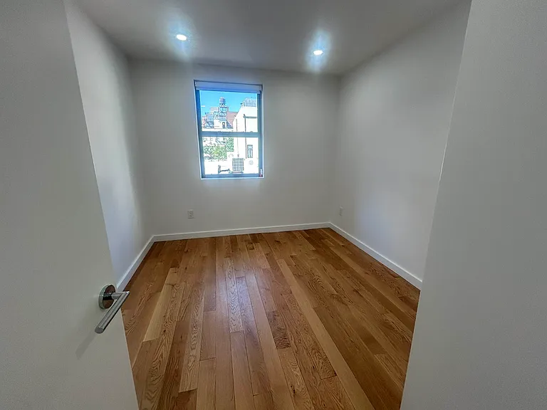 427 E 74th St #3 — Photo 12