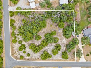 927 Debco Ln, Spicewood, TX 78669
