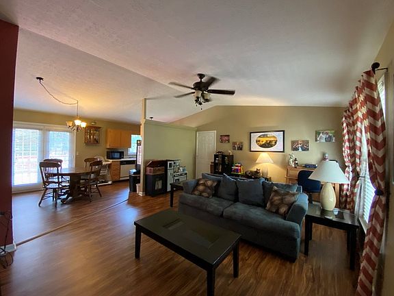 5th image of 169 Pleasant Place Way