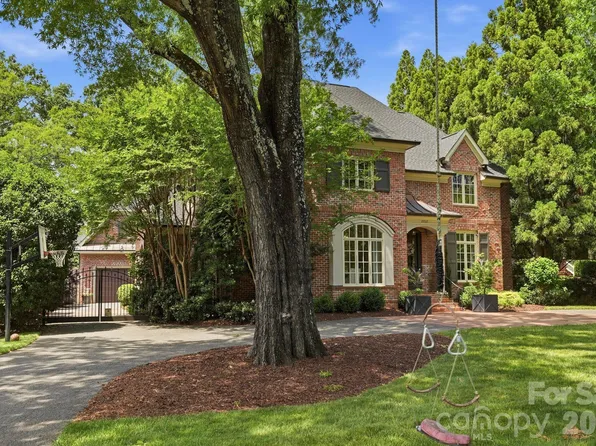 2012 Harris Rd, Charlotte, NC 28211