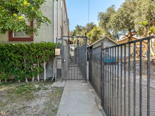 7137 Greeley St #4, Tujunga, CA 91042
