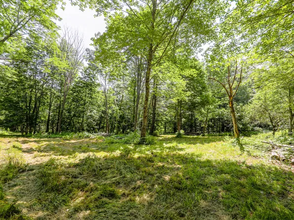 61 Bowden Point Road, Prospect, ME 04981