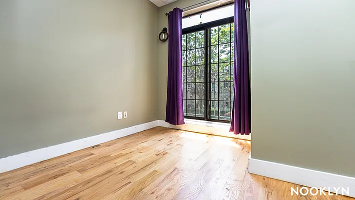 Rented by Nooklyn NYC LLC | media 43