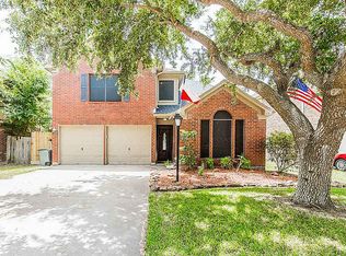 309 Lasso St, Angleton, TX 77515