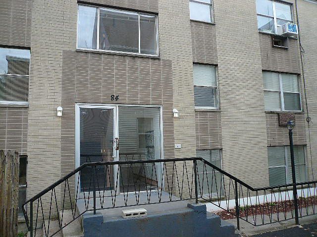 Building Photo 3