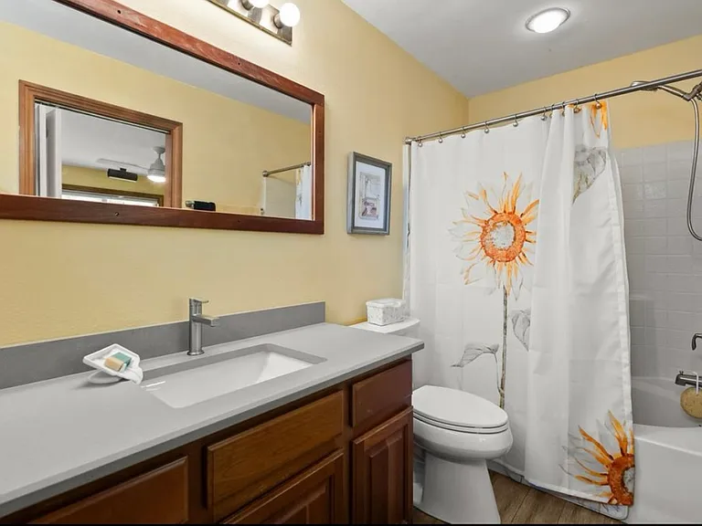510 Pine Ave — Photo 18
