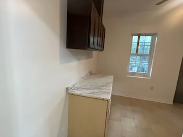 130 N 51st St #1, Philadelphia, PA 19139