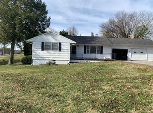 127 Crestview Ave, Calhoun, TN 37309