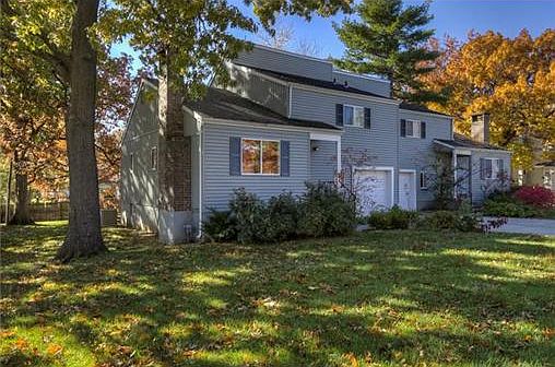 1st image of 1703 E 97th St #1703