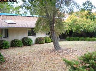 1544 Las Trampas Rd, Alamo, CA 94507