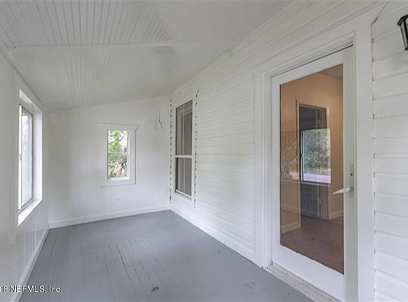 4th image of 530 Madeore St