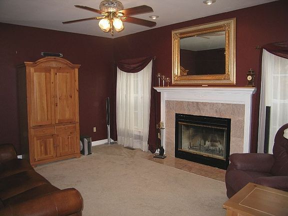 5th image of 3770 Millers Pond Way