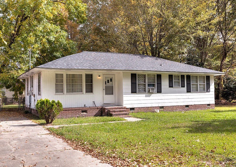 2nd image of 107 Emily Dr