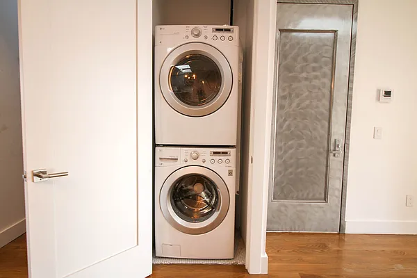 Rented by TheRealEstateCompany.com LLC | media 77