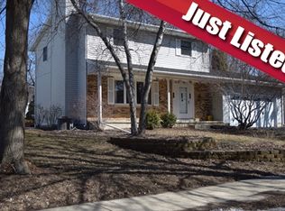 5026 Stonehaven Dr, Madison, WI 53716