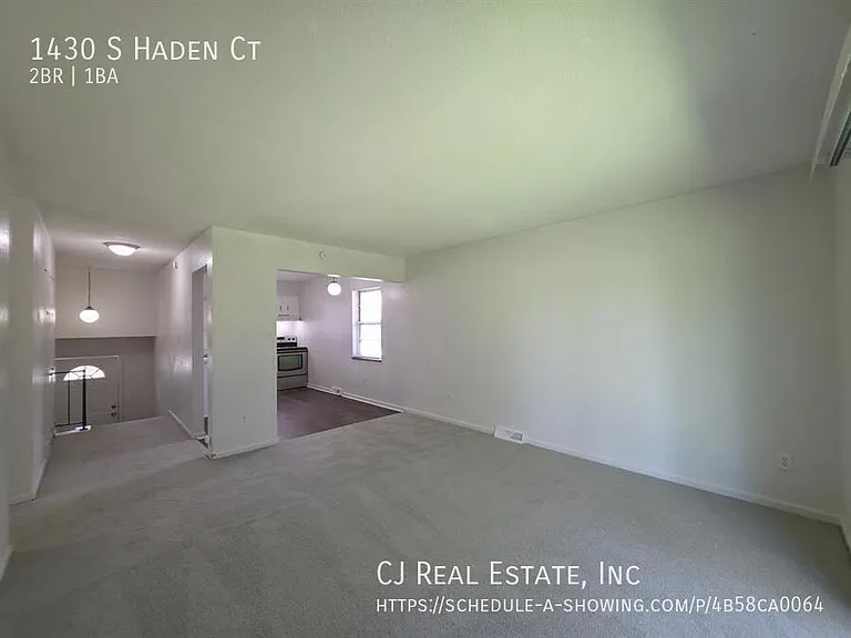 1430 S Haden Ct — Photo 2