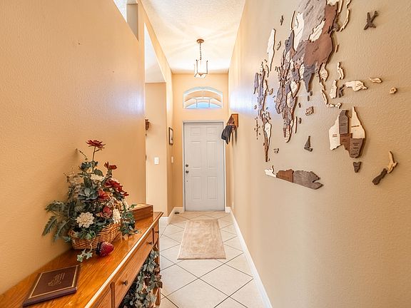 5th image of 1073 SW Dalton Avenue