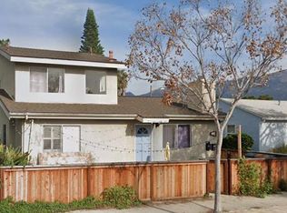 822 W Islay St, Santa Barbara, CA 93101