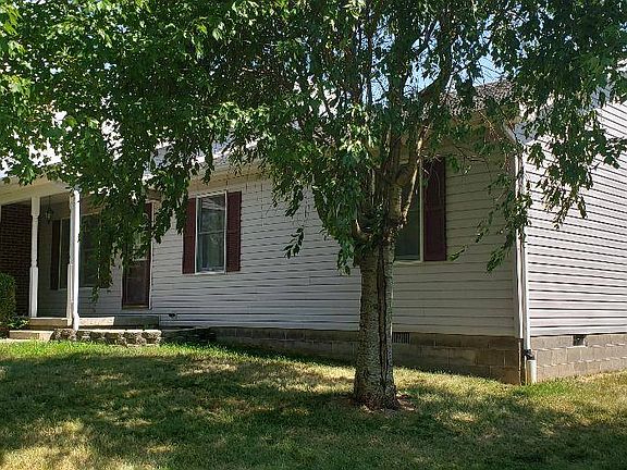 4th image of 102 Glenavy Dr