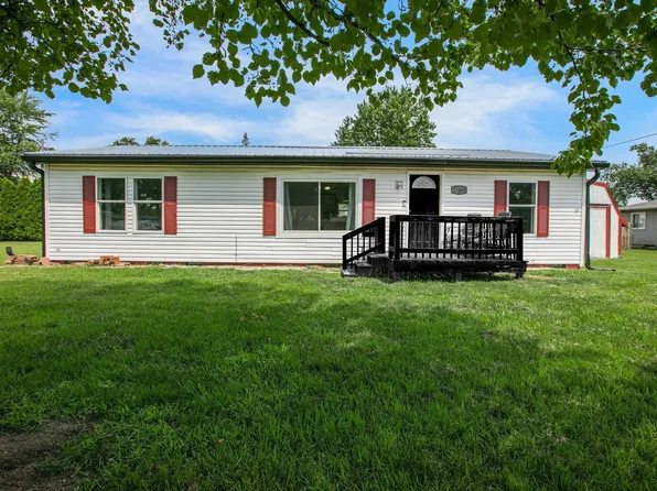 17469 Hepler St, South Bend, IN 46635