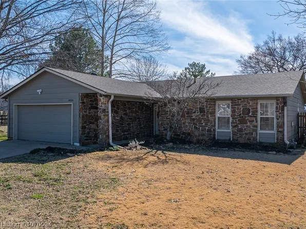8930 Stoney Hedge Dr, Fort Smith, AR 72908