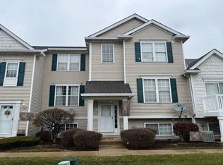 2931 Woodside Dr, Joliet, IL 60431