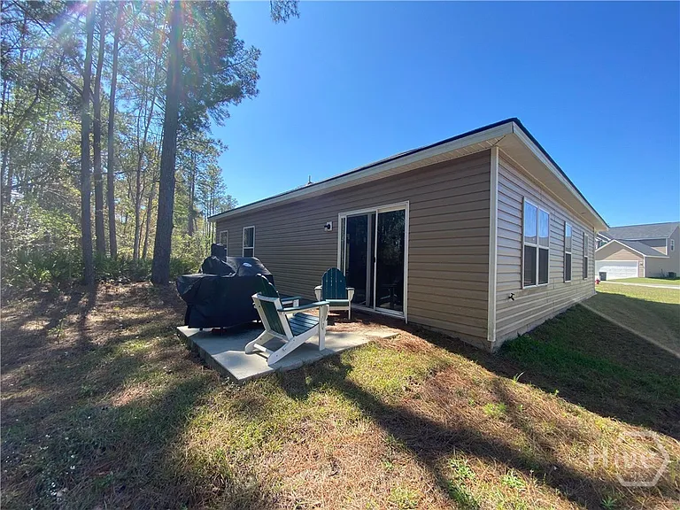 712 Mill Creek Cir — Photo 15
