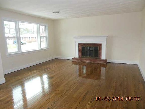 2nd image of 4017 San Salvador Dr