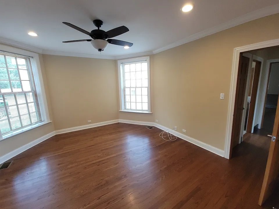 2151 W Granville Ave #1