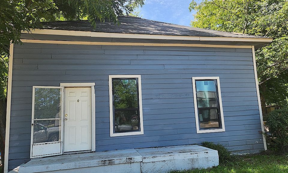 1st image of 200 W Washington St