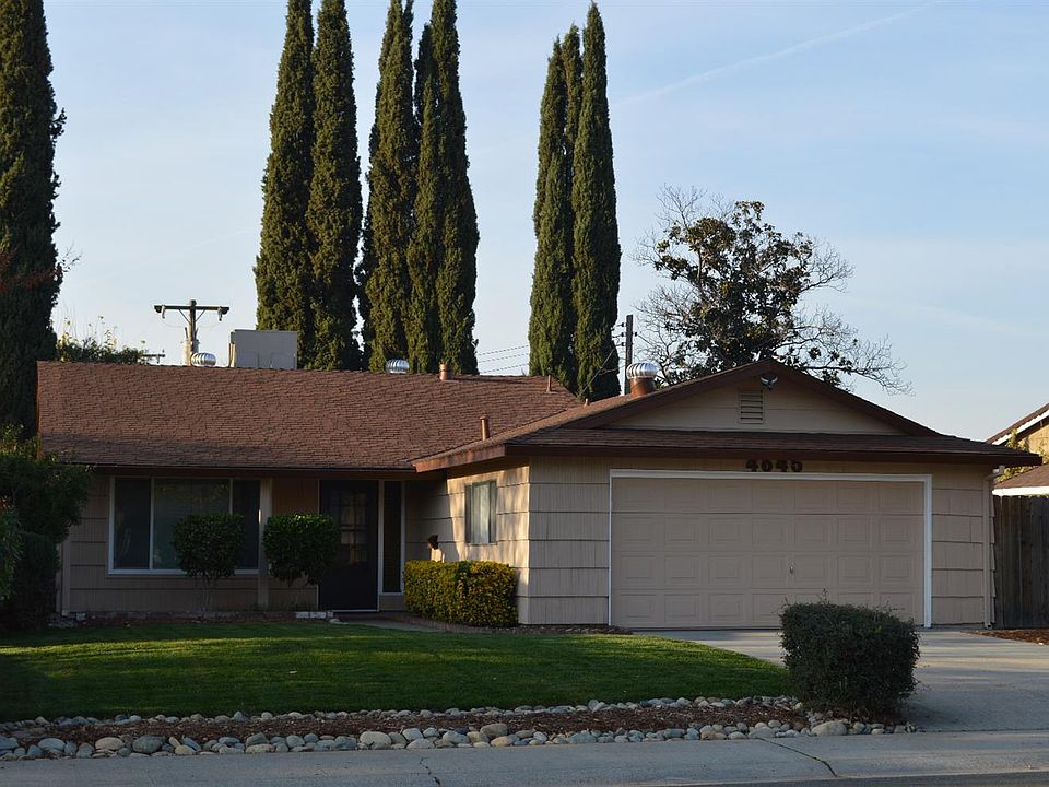 1st image of 4645 Oakhollow Dr