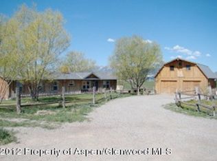 137 Lasso Ln, Silt, CO 81652