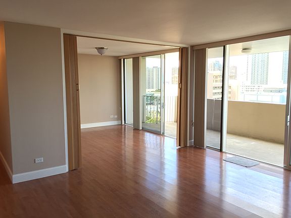 Living Room (16'3"x14'6"), Extended Living Room/Additional G