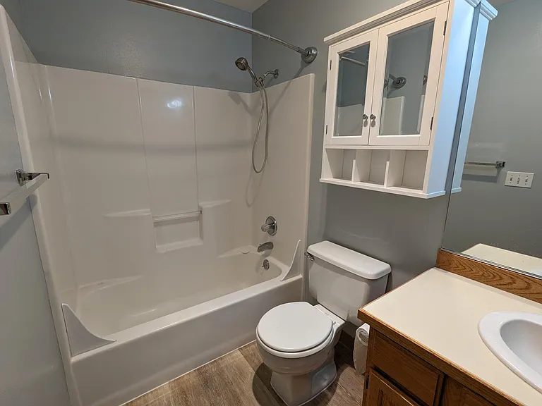 815 Sieverkropp Dr — Photo 12