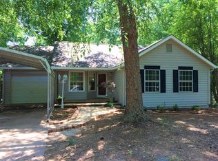 2920 Hamilton Rd, Cumming, GA 30041