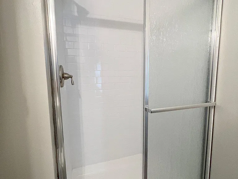 16337 Pewter Ln — Photo 17