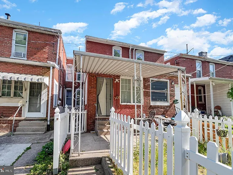 2172 Brookwood St — Photo 23