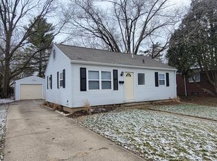 1207 W Springfield Ave, Champaign, IL 61821