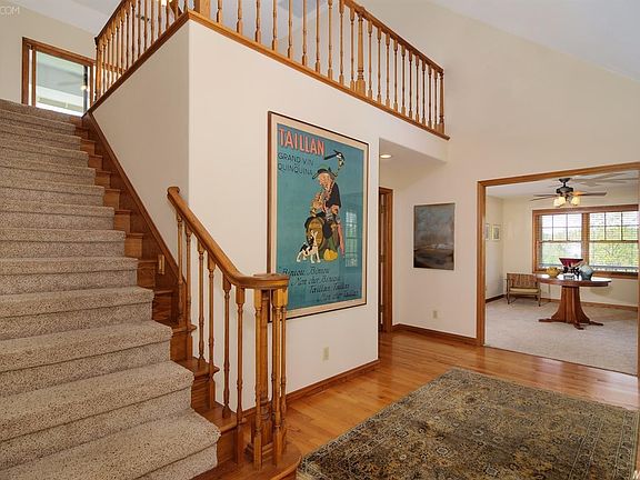 5th image of 22860 Pine Lake Dr