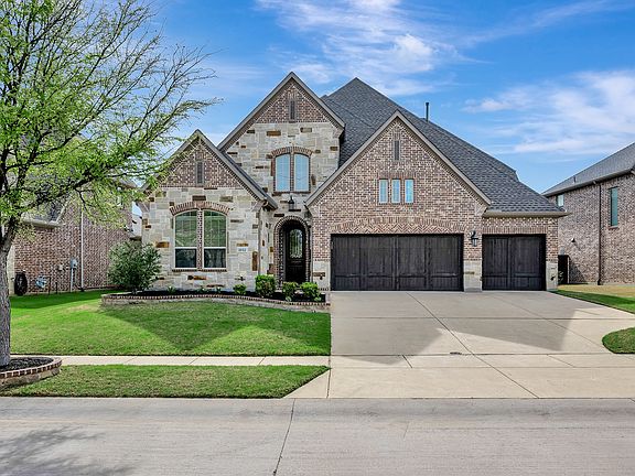 2nd image of 1052 Highpoint Way