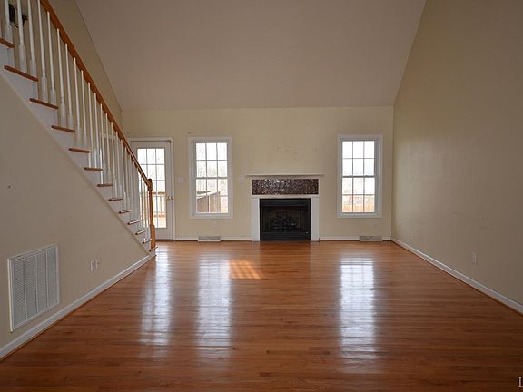 4th image of 129 Hannah Way