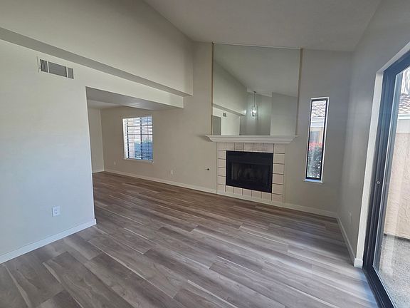 3rd image of 633 Palomino Dr #D