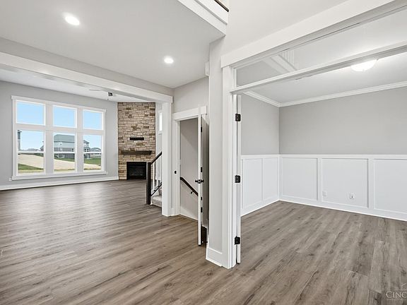 6th image of this home