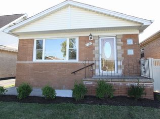 7722 Long Ave, Oak Lawn, IL 60459